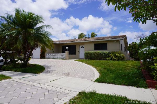 Sunset Isles, 1516 N 28th Ave, Hollywood, Florida 33020, image 2