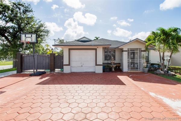 Cutler Creek Point, 21041 SW 103rd Ct, Cutler Bay, Florida 33189, image 2