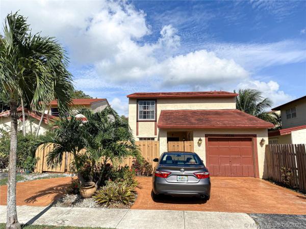 Juniper At The Hammocks, 10726 SW 147th Ct, The Hammocks, Florida 33196, image 2