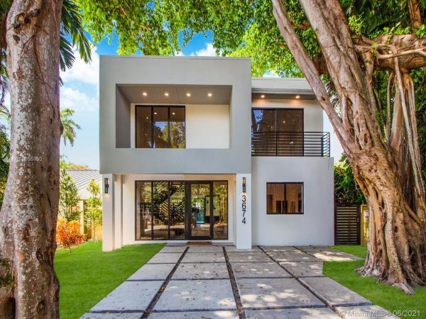 Coconut Grove Park, 3674 Royal Palm Ave, Miami, Florida 33133, image 2