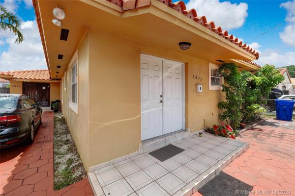 Twelfth Street Manors, 3611 NW 5th St, Miami, Florida 33125, image 2