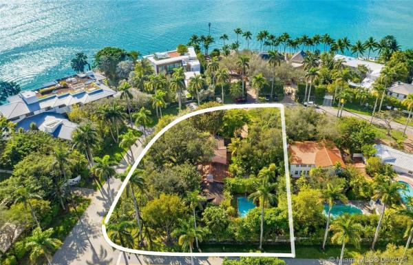 La Gorce Island, 31 La Gorce Cir, Miami Beach, Florida 33141, image 2