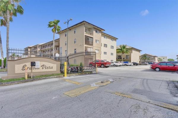 Grand Vista, 8851 NW 119th St #4414, Hialeah Gardens, Florida 33018, image 2