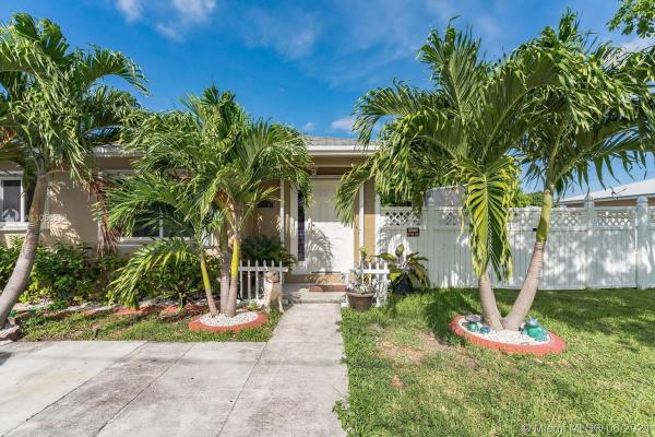 Lincoln City, 21831 SW 111th Ave, Goulds, Florida 33170, image 2