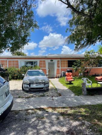 Norwood, 1011 NW 195th St, Miami Gardens, Florida 33169, image 2