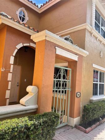Villa Vizcaya, 8504 NW 140th Ter #906, Miami Lakes, Florida 33016, image 2