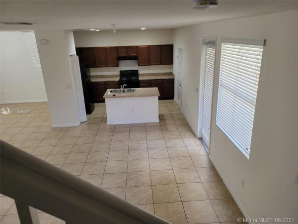 Summerville, 24654 SW 115th Ct 0, Princeton, Florida 33032, image 2