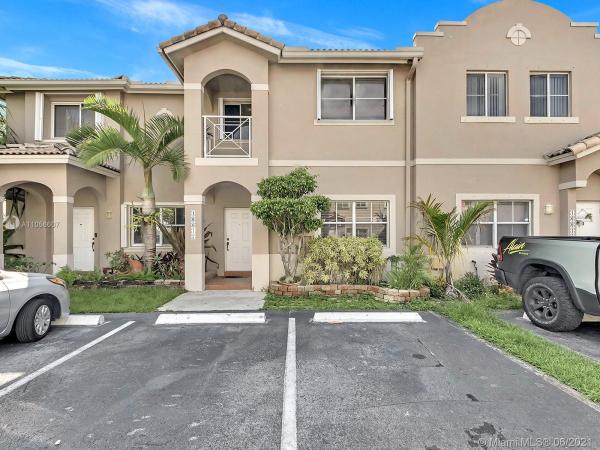 Paseos At Miami Lakes, 16617 NW 70th Ave, Miami Lakes, Florida 33014, image 2