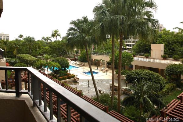 Oceansound At Key Colony, 251 Crandon Blvd #306, Key Biscayne, Florida 33149, image 2