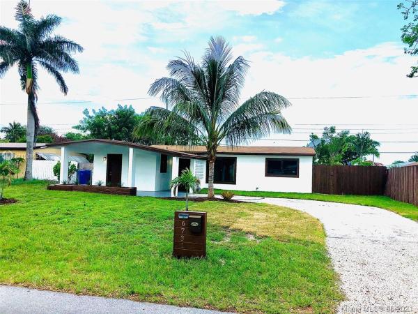 Heritage Estates, 6731 Cleveland St, Hollywood, Florida 33024, image 2