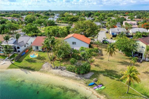 Centennial, 8550 SW 208th St, Cutler Bay, Florida 33189, image 2