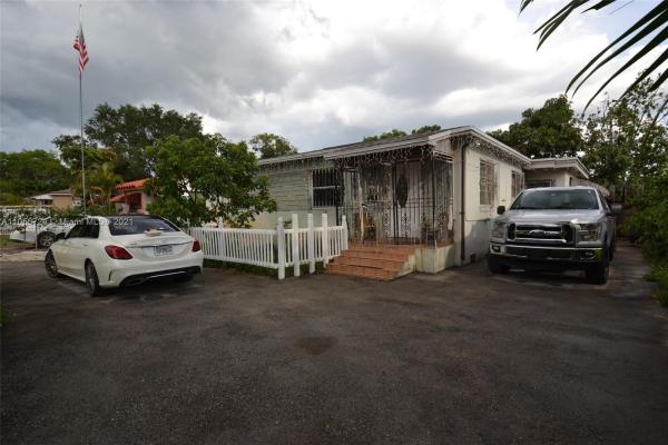 Stanley Heights, 570 NW 135th St, North Miami, Florida 33168, image 2