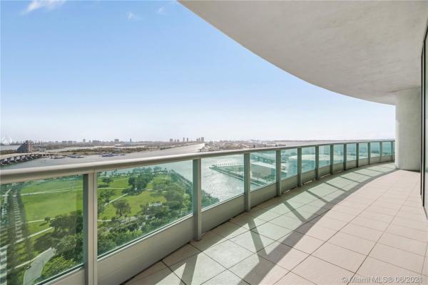 900 Biscayne Bay, 900 Biscayne Blvd #2406, Miami, Florida 33132, image 2