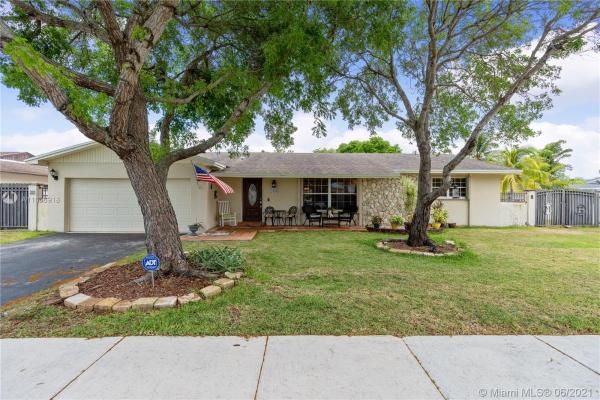 Saga Bay, 8250 SW 203rd St, Cutler Bay, Florida 33189, image 2