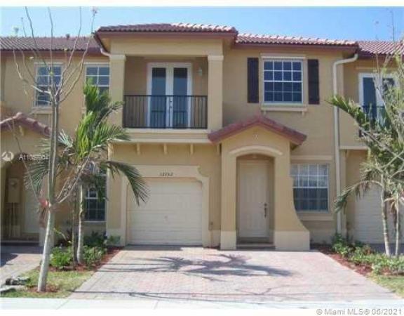 Tuscany Village, 12828 SW 134 Ter #, Three Lakes, Florida 33186, image 2
