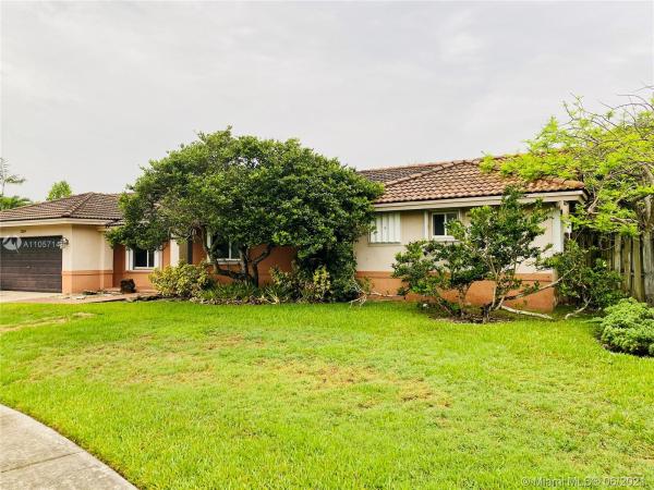 13124 SW 205th Ln, Unincorporated Dade County, Florida 33177, image 2