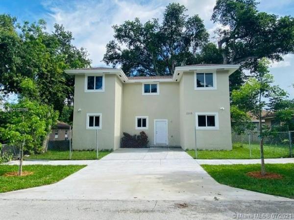 Orange Ridge Court, 2315 NW 60th St, Brownsville, Florida 33142, image 2