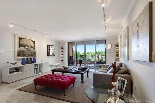 Lake Tower, 765 Crandon Blvd #203, Key Biscayne, Florida 33149, image 2