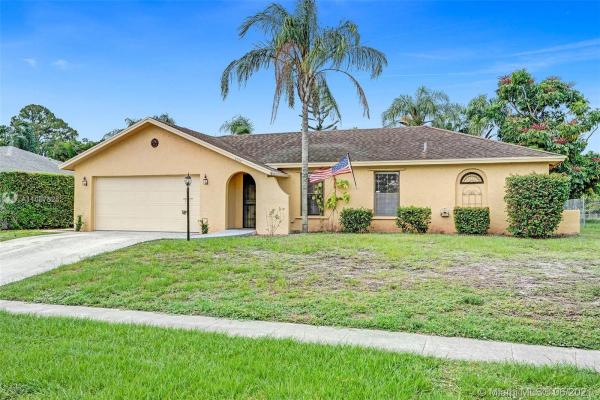 Greenbrier, 4290 Mediterranean Rd, Lake Worth, Florida 33461, image 2