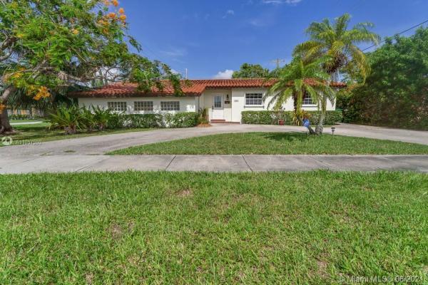 Westbrooke, 1601 SW 99th Ct, University Park, Florida 33165, image 2