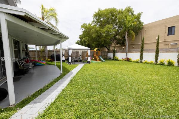 Sabal Pointe, 25140 SW 125 Ct #, Princeton, Florida 33032, image 2
