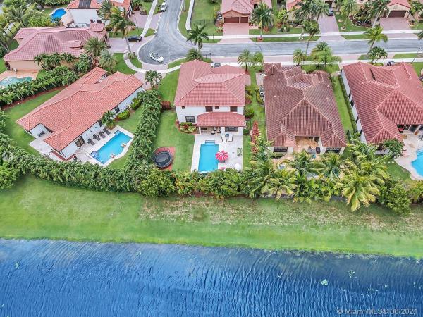 Estada, 4080 NW 88th Ter, Cooper City, Florida 33024, image 2