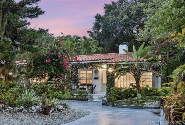 Sherwood Forest, 8538 NE 4th Ave, El Portal, Florida 33138, image 2