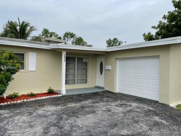 Sunrise Golf Village, 2925 NW 73rd Ave, Sunrise, Florida 33313, image 2