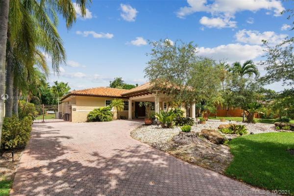 Kings Bay, 14640 Snapper Dr, Coral Gables, Florida 33158, image 2