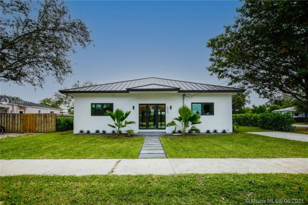 5984 SW 42nd Ter, Unincorporated Dade County, Florida 33155, image 2