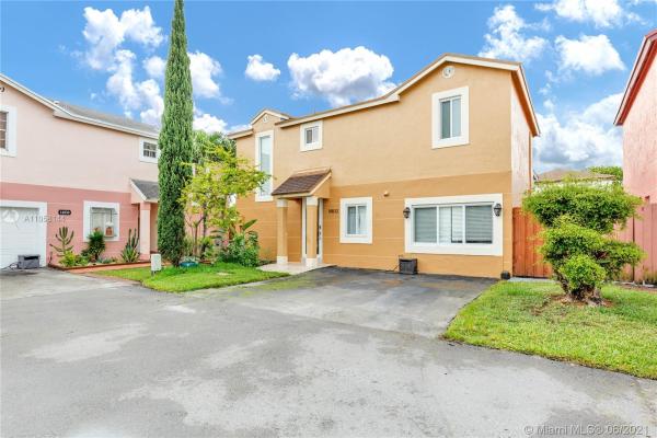 Encore, 14832 SW 91st Ter, The Hammocks, Florida 33196, image 2