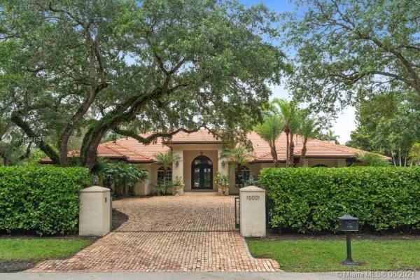 Ambience, 10001 SW 90th Ave, Kendall, Florida 33176, image 2