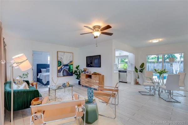 Sunrise Golf Village, 6941 NW 24th St, Sunrise, Florida 33313, image 2