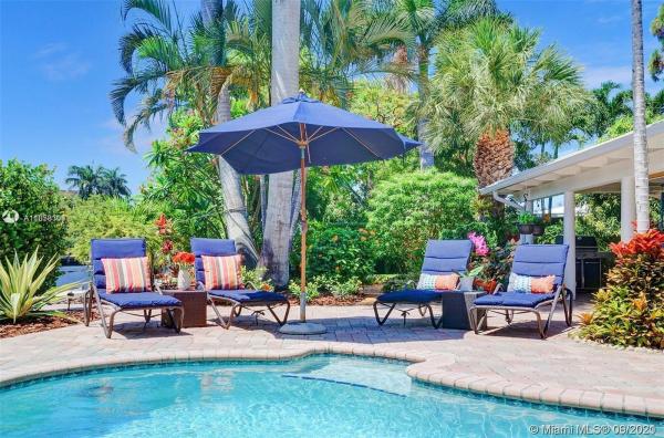 Middle River Estates, 2837 NE 17th Ave, Wilton Manors, Florida 33334, image 2
