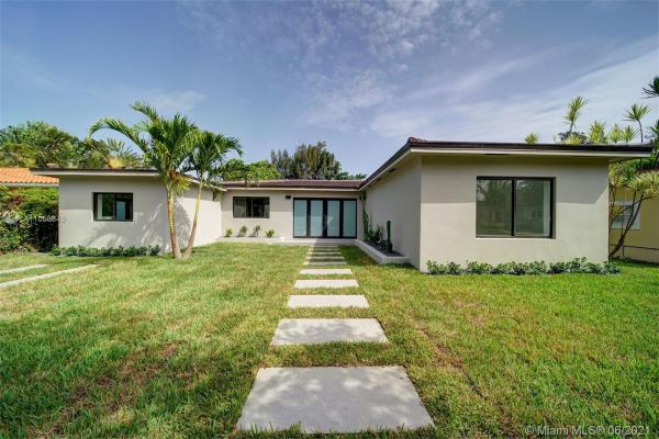 Normandy Golf Course, 465 S Shore Dr, Miami Beach, Florida 33141, image 2