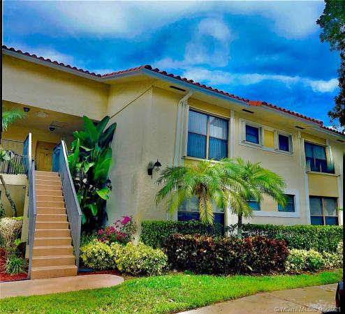 Palm Beach Place, 1561 Windorah Way #H, West Palm Beach, Florida 33411, image 2
