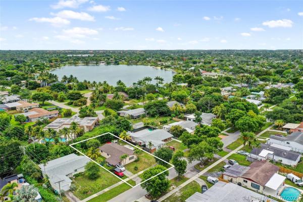 Whispering Pines Estates, 19441 SW Whispering Pines Rd, Cutler Bay, Florida 33157, image 2