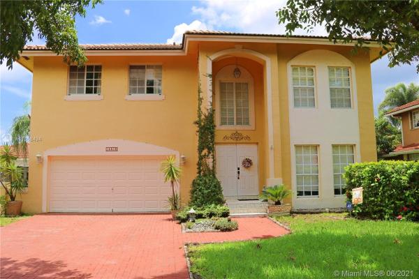 Garden Hills, 15819 SW 99th St, The Hammocks, Florida 33196, image 2