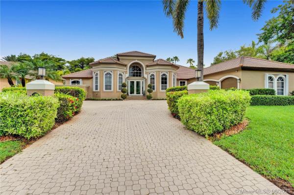Provence, 2443 Provence Cir, Weston, Florida 33327, image 1