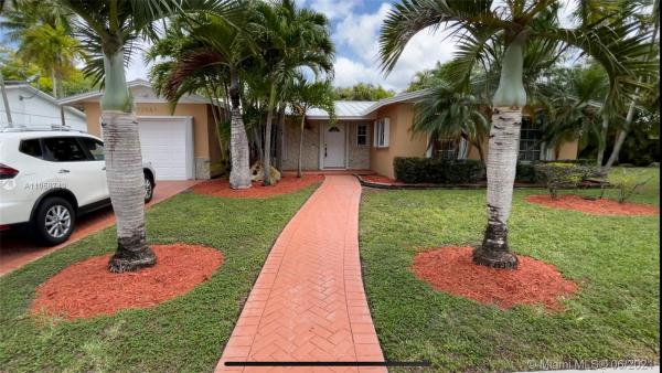 Devon Aire Estates, 12061 SW 116th St, The Crossings, Florida 33186, image 2