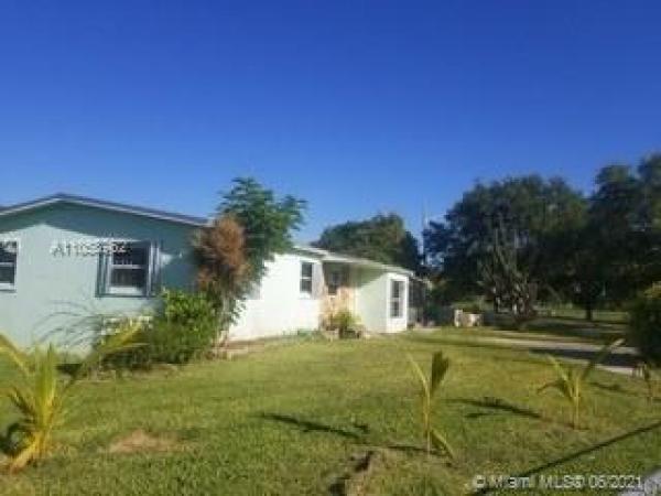 East Dixie Park, 22250 SW 109th Ave, Kendall, Florida 33170, image 2