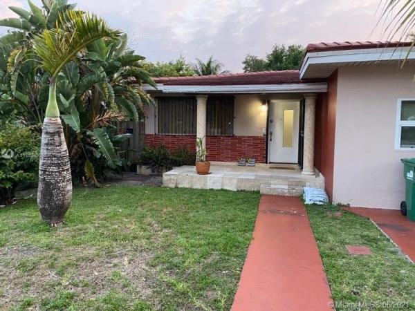 Mead Manor, 4420 NW 33rd Ave, Brownsville, Florida 33142, image 2