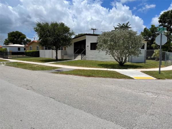 Coral Way Village, 8231 SW 34th Ter, Westchester, Florida 33155, image 2