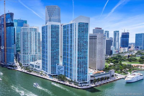 One Miami East, 335 S Biscayne Blvd #3203, Miami, Florida 33131, image 2