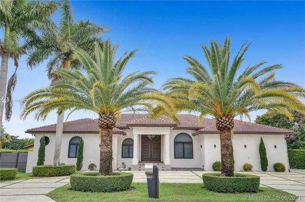 2600 SW 128th Ct, Tamiami, Florida 33175, image 2