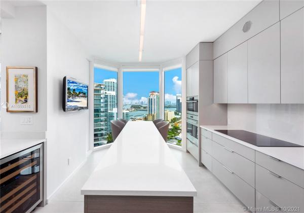 Portofino Tower, 300 S Pointe Dr #2406, Miami Beach, Florida 33139, image 2