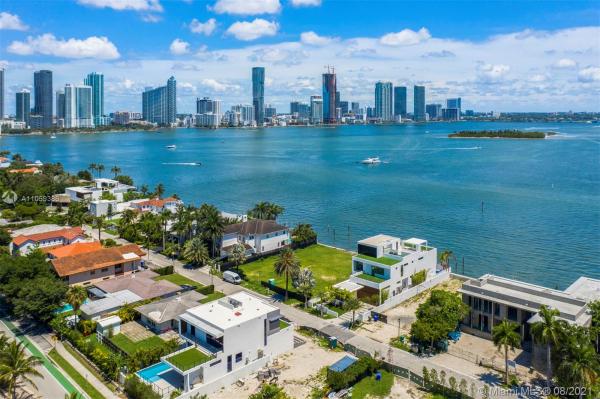 Leeward Cove, 1045 N Venetian Dr, Miami, Florida 33139, image 2