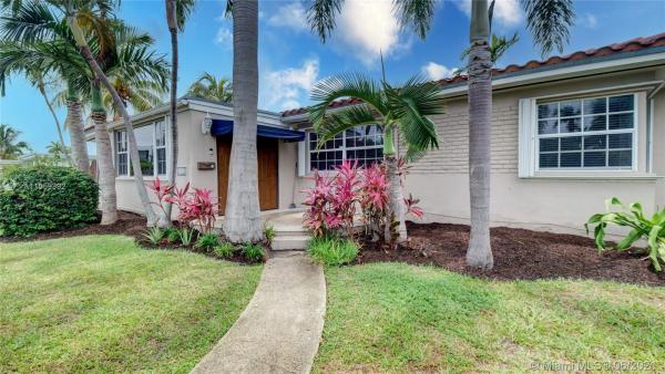 Treasure Island, 1671 S Treasure Dr, North Bay Village, Florida 33141, image 2