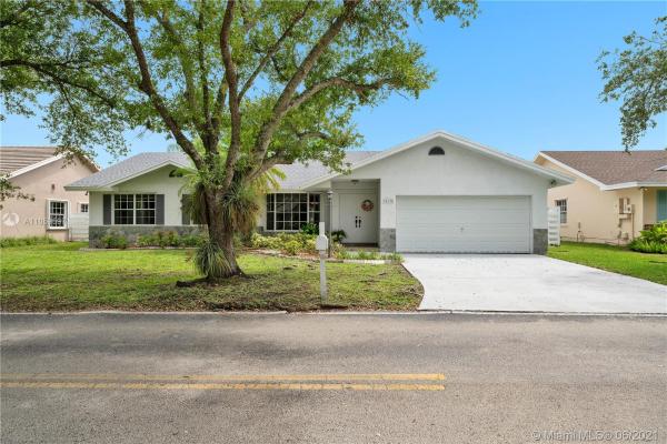 Live Oaks, 14130 SW 145th Ter, Country Walk, Florida 33186, image 2