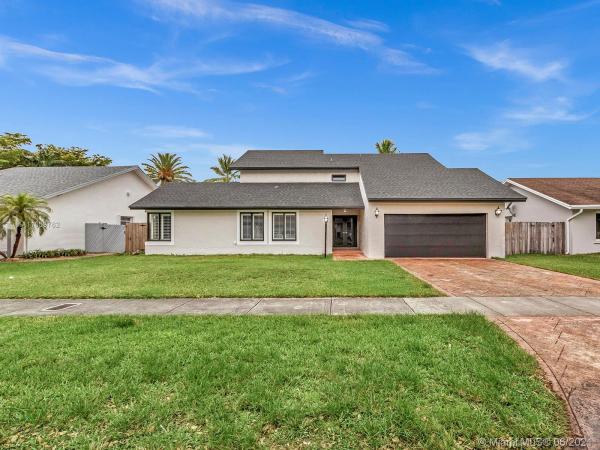 Lindgren Central, 11264 SW 128th Ct, The Crossings, Florida 33186, image 2